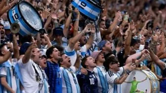 Argentina Terancam Sanksi FIFA Jelang Final Piala Dunia 2026, Spanduk Malvinas Jadi Sorotan