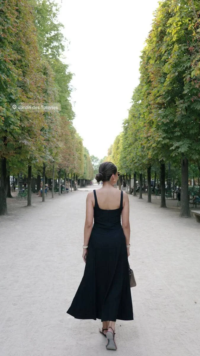 Yunita Siregar jalan-jalan di Kota Paris