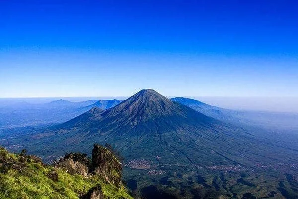 Gunung Sumbing (google.com/maps/marvel aprilian)