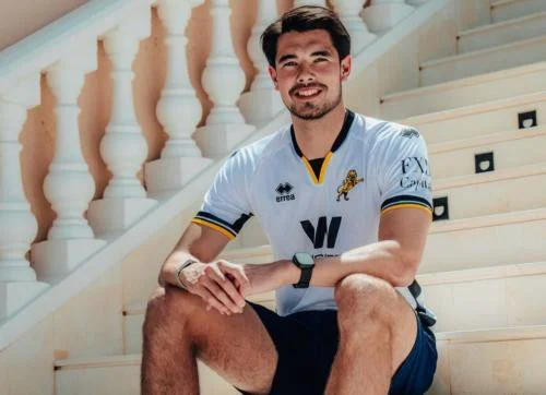 Elkan Baggott resmi gabung Millwall FC. (Foto: Instagram/millwallfc)