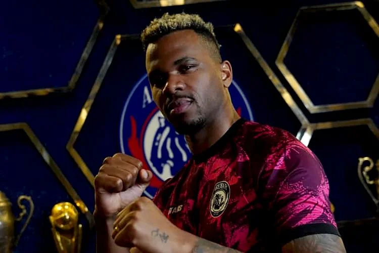 Pemain asing Arema FC asal Brasil, Gustavo Henrique Rodrigues untuk menganrungi Super League 2026-2027.