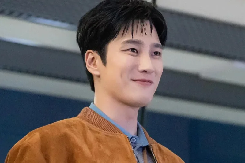 Ahn Bo Hyun Spill Bocoran Flex x Cop 2, Jin Yi Soo Makin Royal?