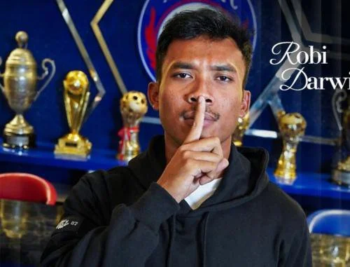 Robi Darwis gabung Arema FC. (Foto: Instagram/aremafcofficial)