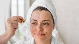5 Serum Pencerah yang Efektif Pudarkan Flek Hitam, Mulai Rp70 Ribuan