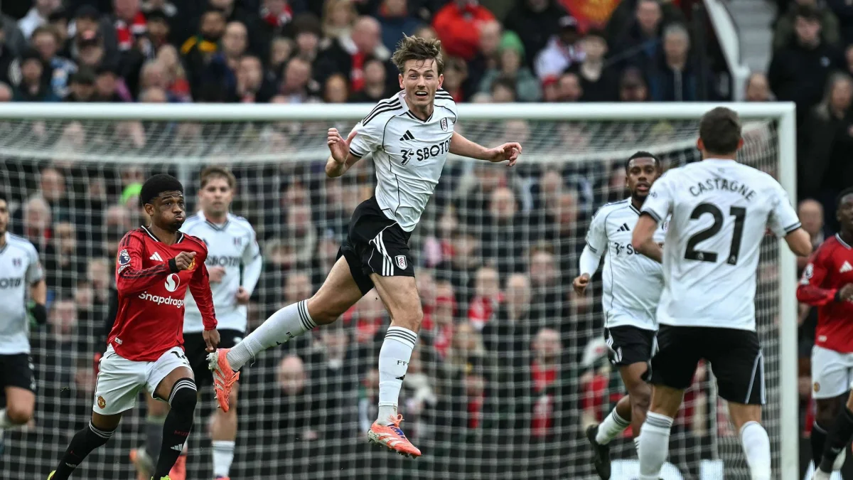 FBL-ENG-PR-MAN UTD-FULHAM