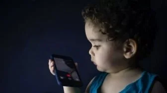 Anak Kecanduan Gawai Picu Gagal Ginjal dan Diabetes, Dedi Mulyadi Beri Peringatan Keras