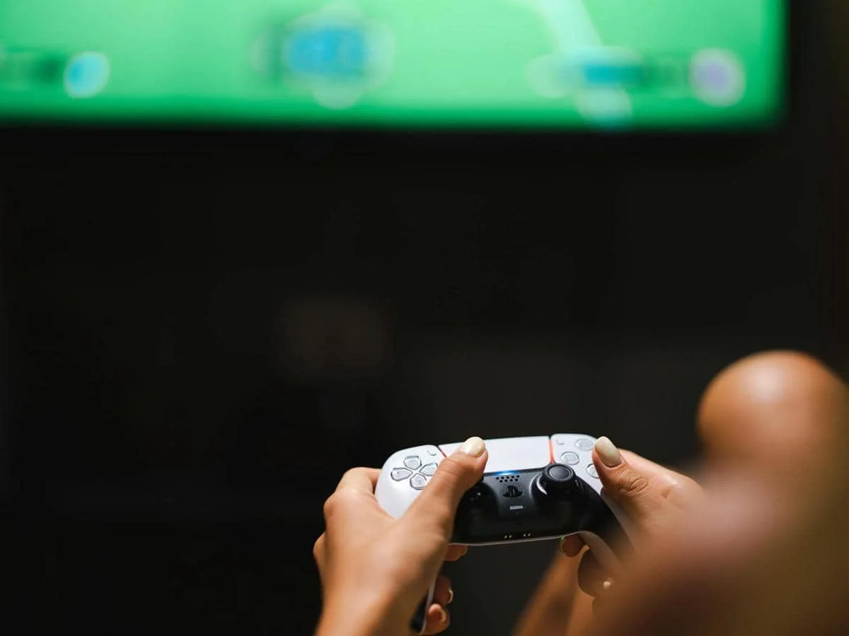 ilustrasi main PlayStation 5