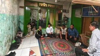 Kemensos - PKP Verifikasi Rumah Tak Layak Huni Orang Tua Siswa Sekolah Rakyat Jabar
