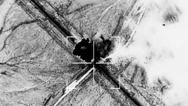 Balas Kematian 2 Tentara, AS Bombardir Pelabuhan Iran
