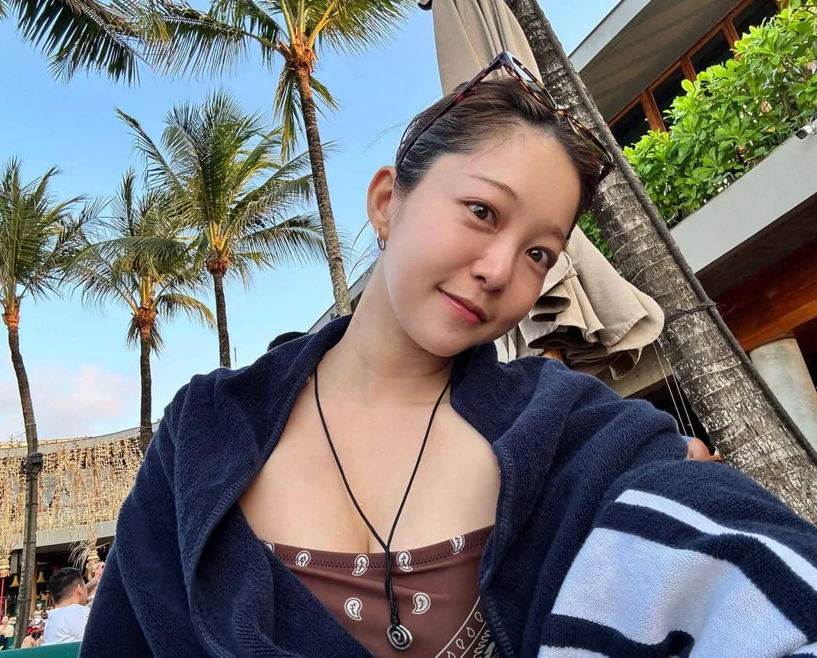 potret Kim Ga Eun di Bali