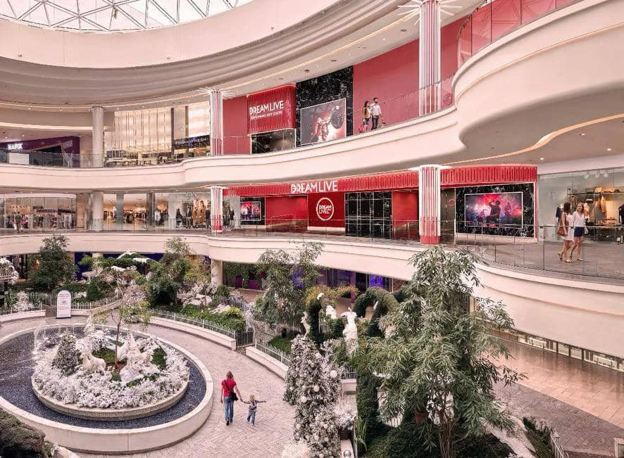 suasana di American Dream Mall 