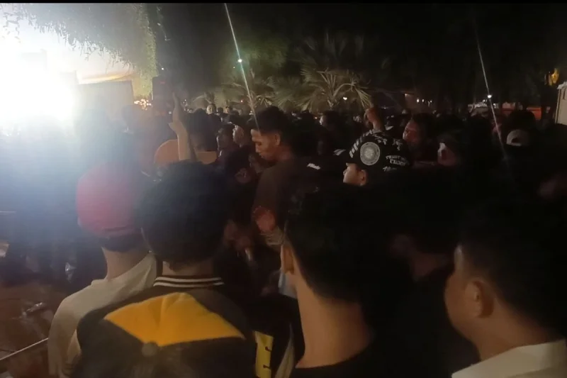 Nobar Final Piala Dunia di Lapangan Banteng Membludak, Penonton Saling Dorong