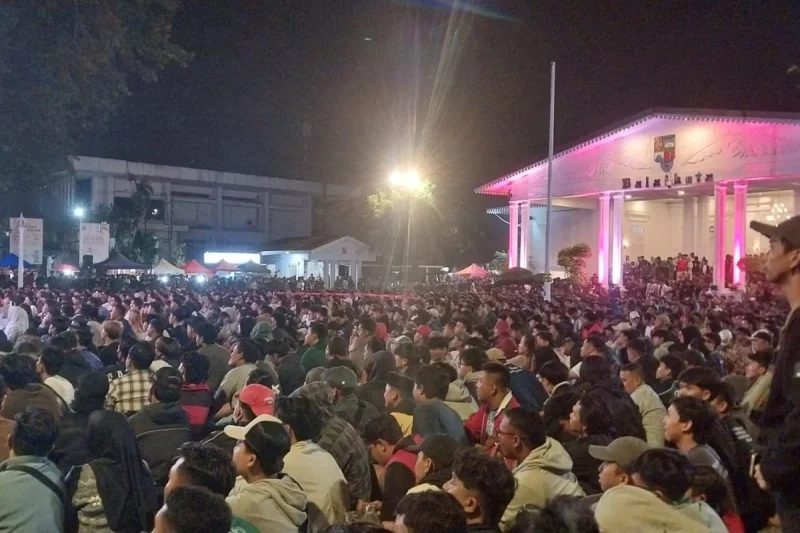 Nonton Final Piala Dunia Senin Dini Hari, Warga Bogor Geser Sif Kerja hingga Dibolehkan Telat