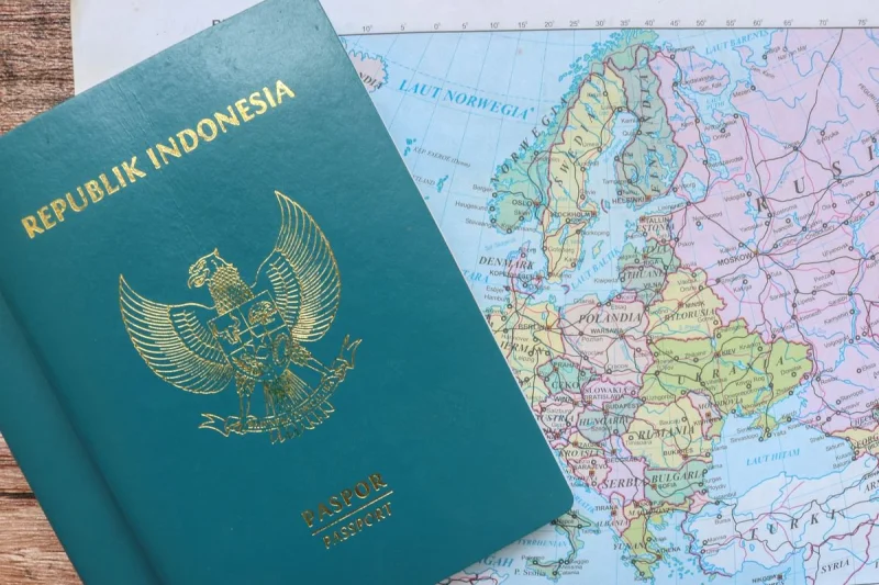 Mau Jadi WNI? WNA Harus Bayar Rp 75 Juta dan Penuhi 8 Syarat