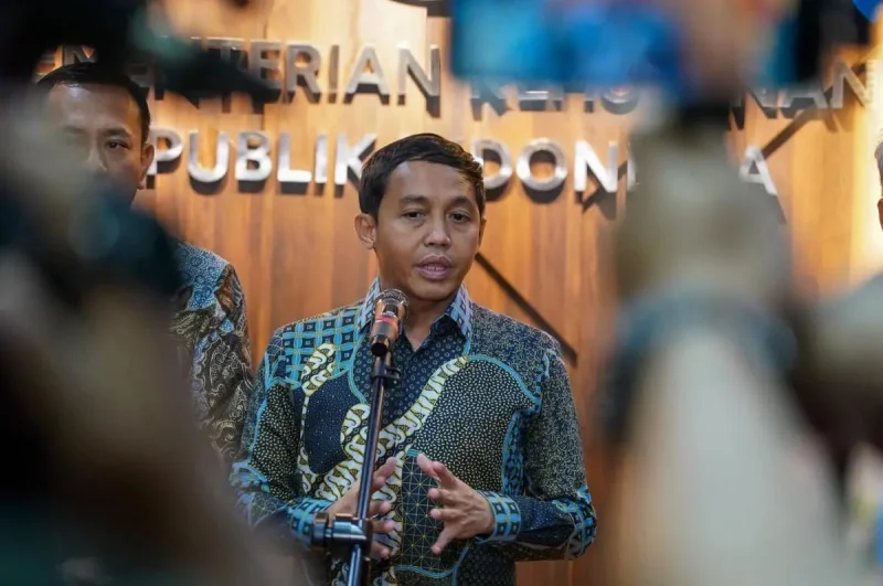 Raja Juli Dinilai Berpotensi Jadi Tersangka KPK karena Skandal Amplop