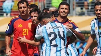 Pemain Argentina Tantrum Usai Kalah dari Spanyol, Wayne Rooney dan Joe Hart Sampai Geleng Kepala