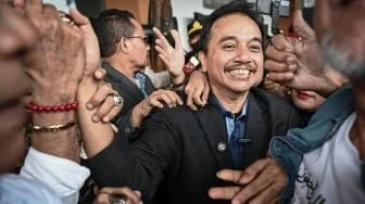 Dinilai Tak Relevan , Ini Alasan Hakim Tolak Praperadilan Roy Suryo