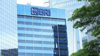 Asing Borong BBRI, Segini Target Harga Sahamnya