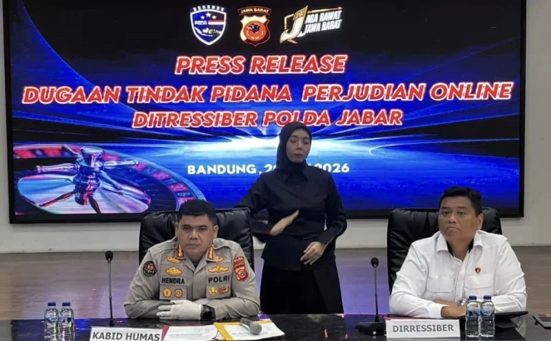 Polda Jawa Barat Bongkar Jaringan Judi Daring Beromzet Rp96 Miliar, 11 Tersangka Ditangkap