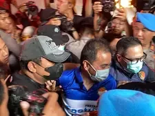 Roy Suryo–Dokter Tifa Dilimpahkan ke Kejari Jaksel Besok Pukul 09.00 dari RS Polri
