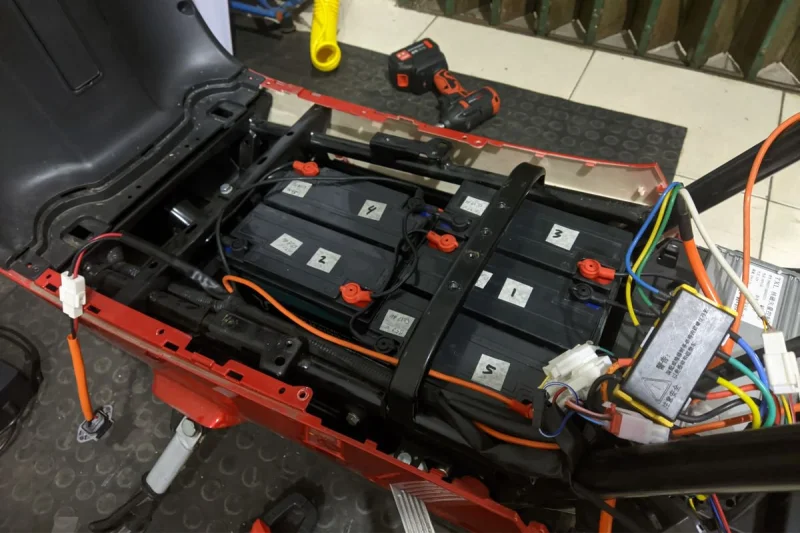 Kenapa Baterai Motor Listrik SLA Cepat Drop? Ini Penyebabnya