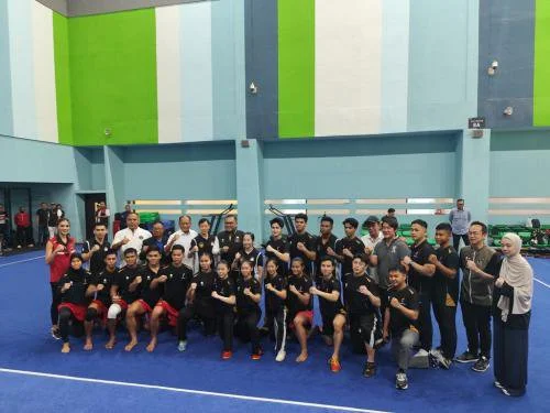 CdM Todotua Pasaribu mengunjungi Tim Wushu jelang Asian Games 2026 (Foto: Okezone/Cikal Bintang)